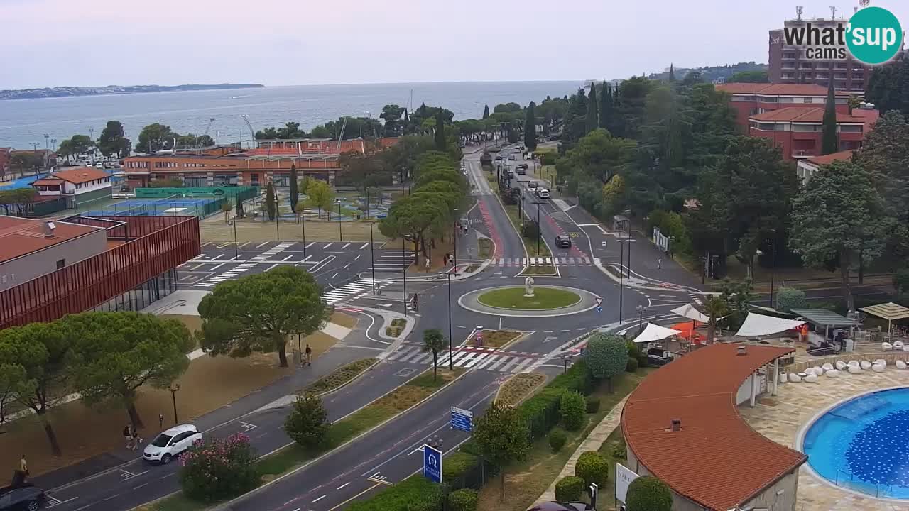 Portorož spletna kamera – pogled na marino in teniška igrišča