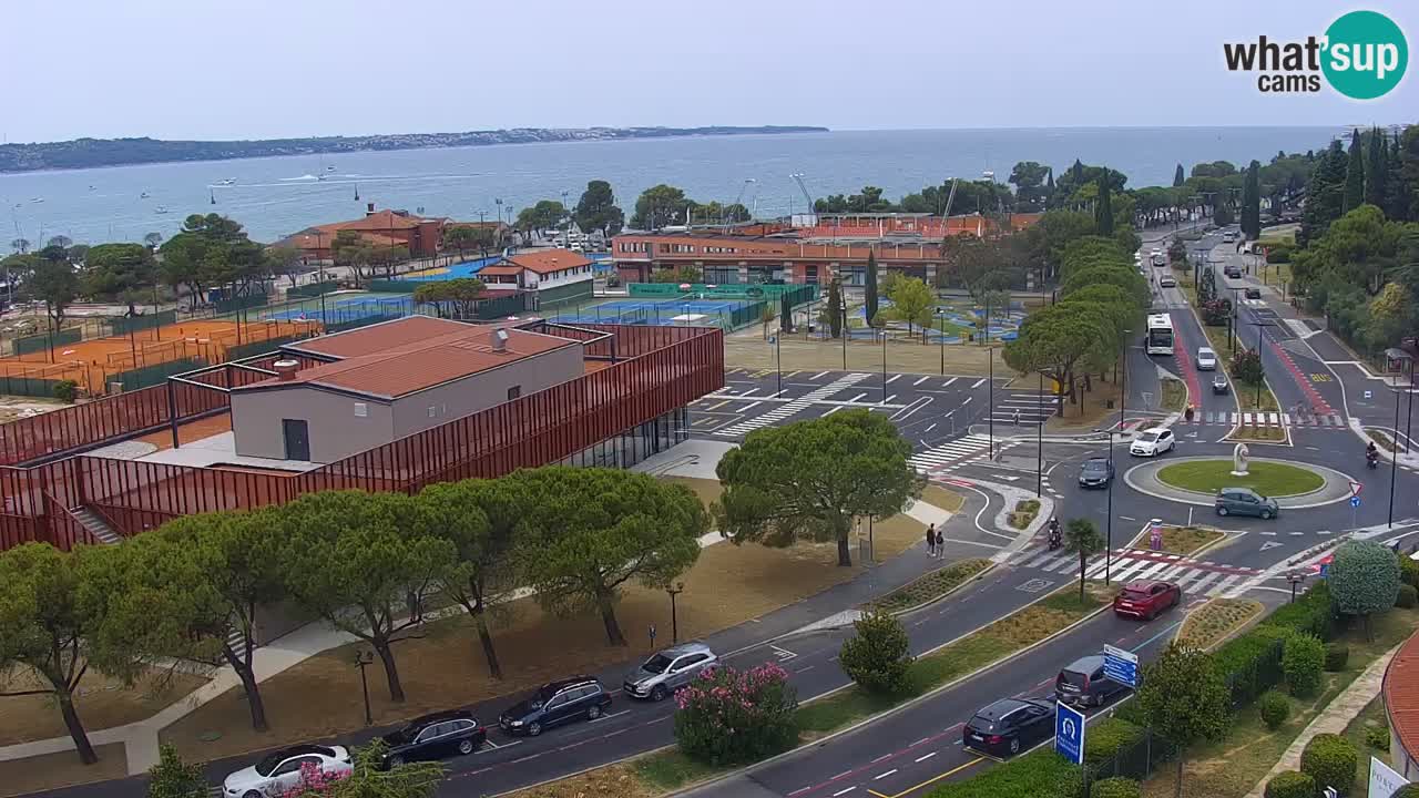 Portorož web kamera – pogled na marinu i teniške terene