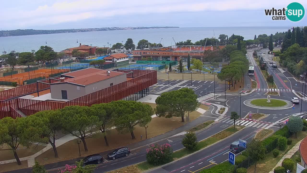 Portorož spletna kamera – pogled na marino in teniška igrišča