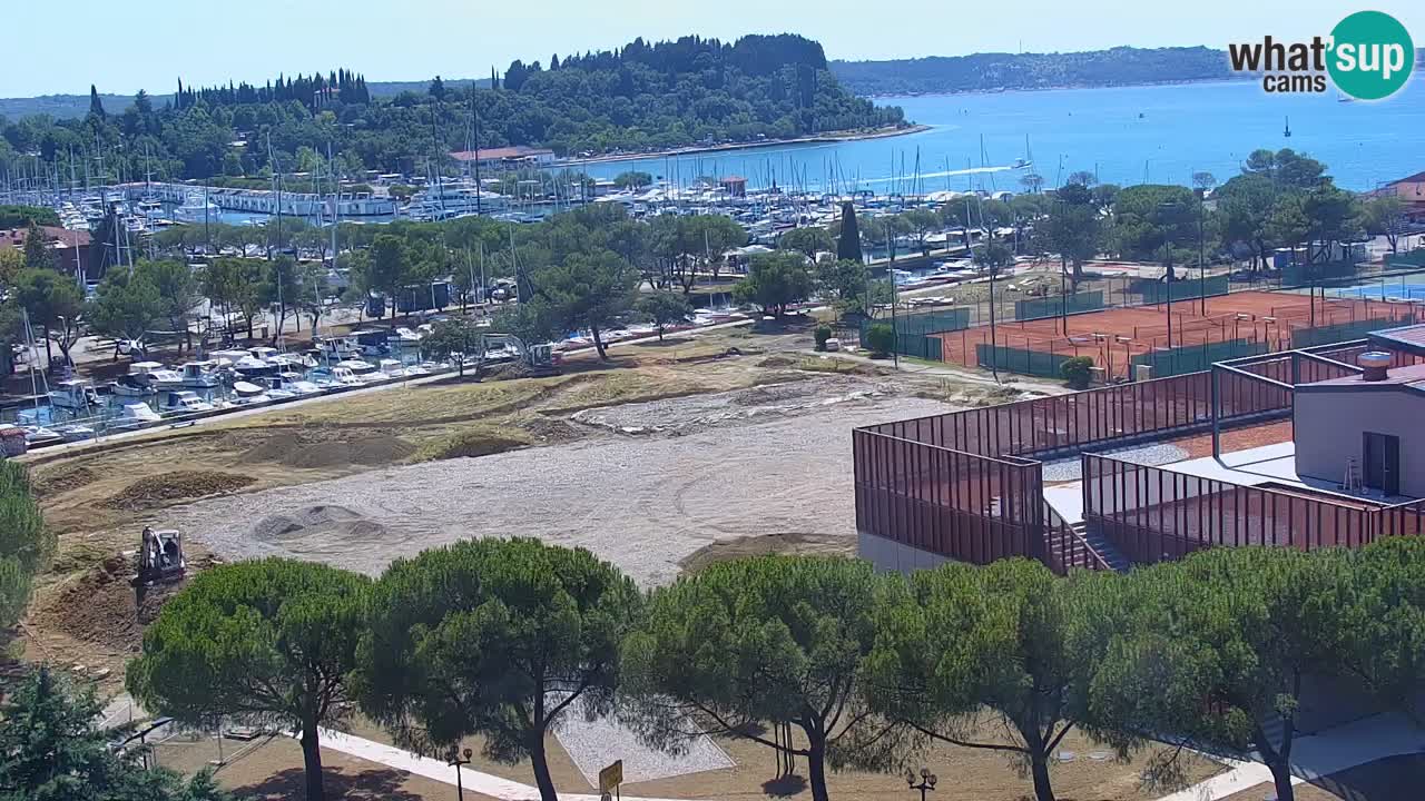 Portorož spletna kamera – pogled na marino in teniška igrišča