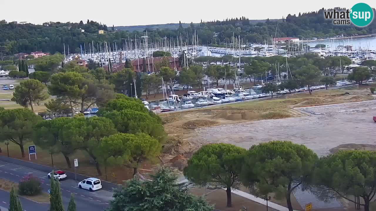 Portorož Webcam – Blick auf den Yachthafen und die Tennisplätze