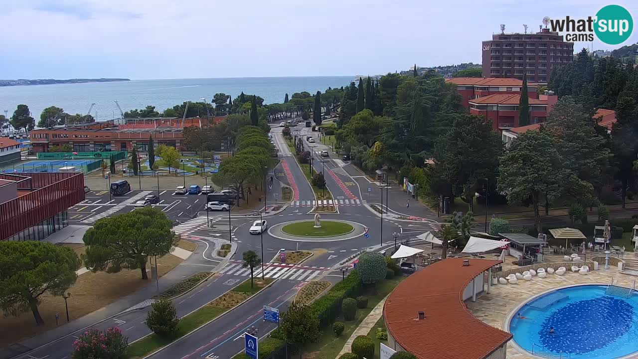 Portorož spletna kamera – pogled na marino in teniška igrišča