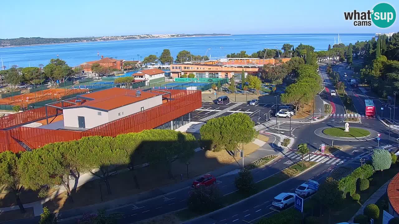 Portorož spletna kamera – pogled na marino in teniška igrišča