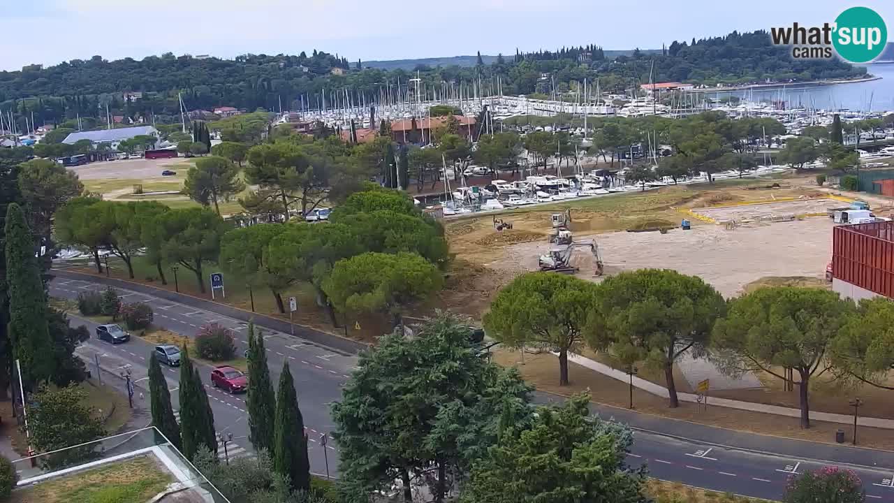 Portorož spletna kamera – pogled na marino in teniška igrišča