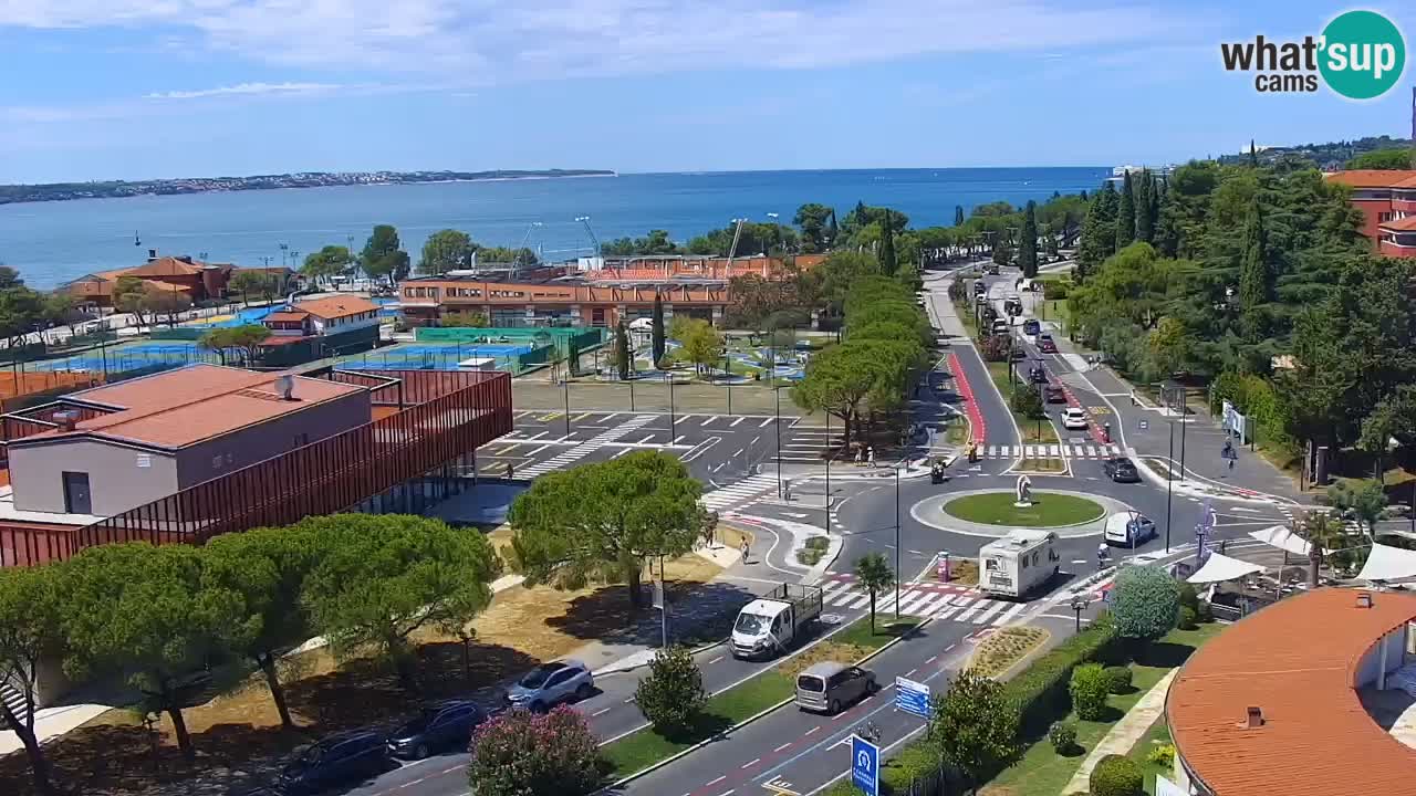 Portorož web kamera – pogled na marinu i teniške terene