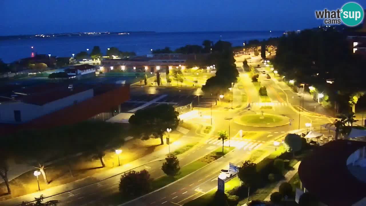 Portorož spletna kamera – pogled na marino in teniška igrišča
