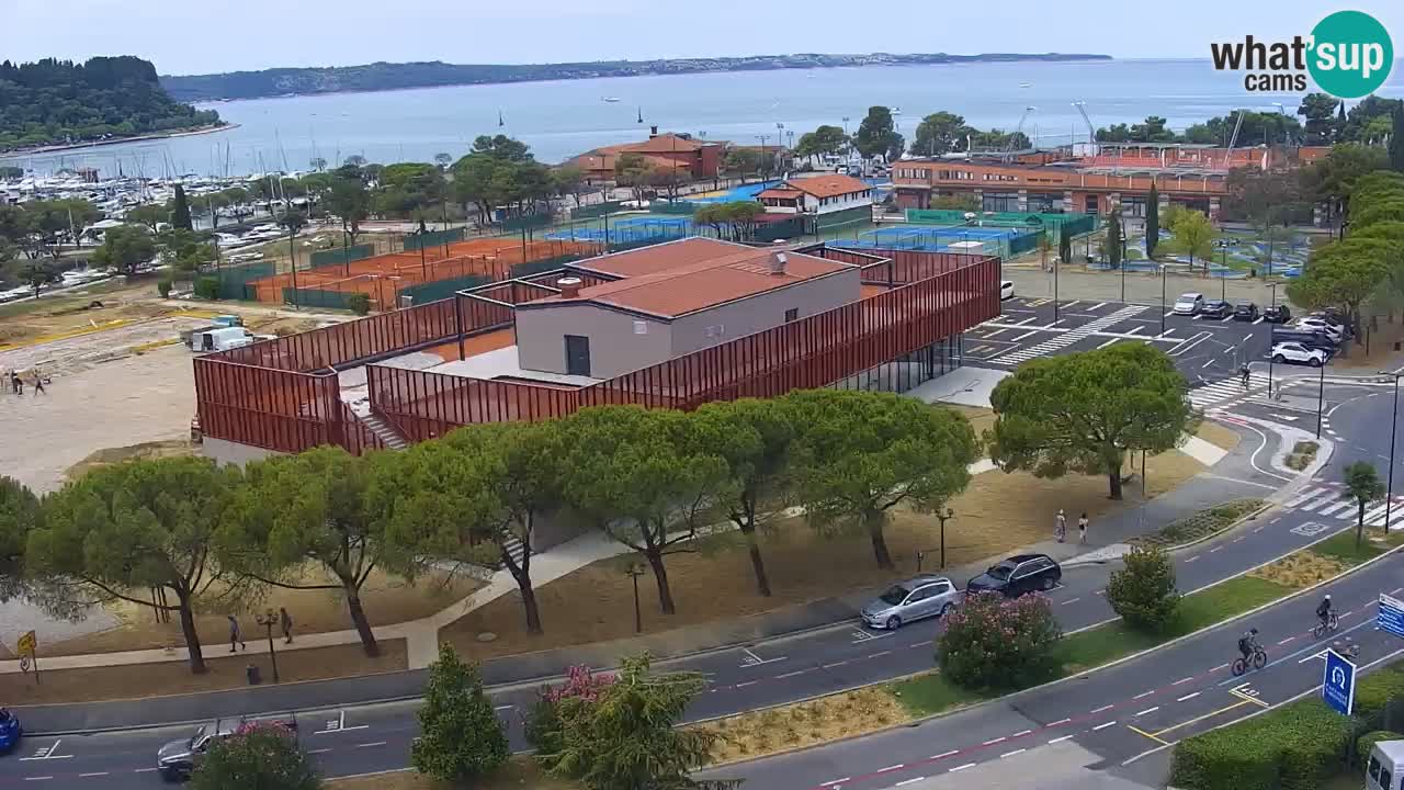 Portorož web kamera – pogled na marinu i teniške terene