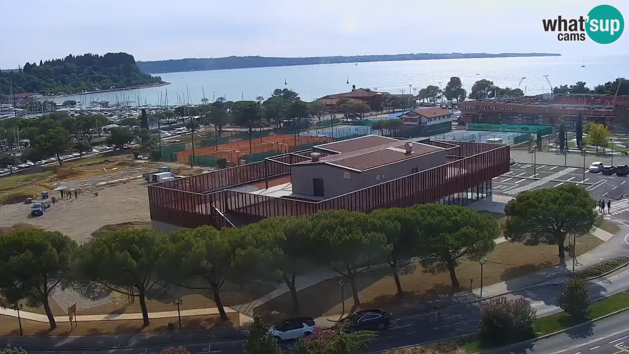 Portorož spletna kamera – pogled na marino in teniška igrišča