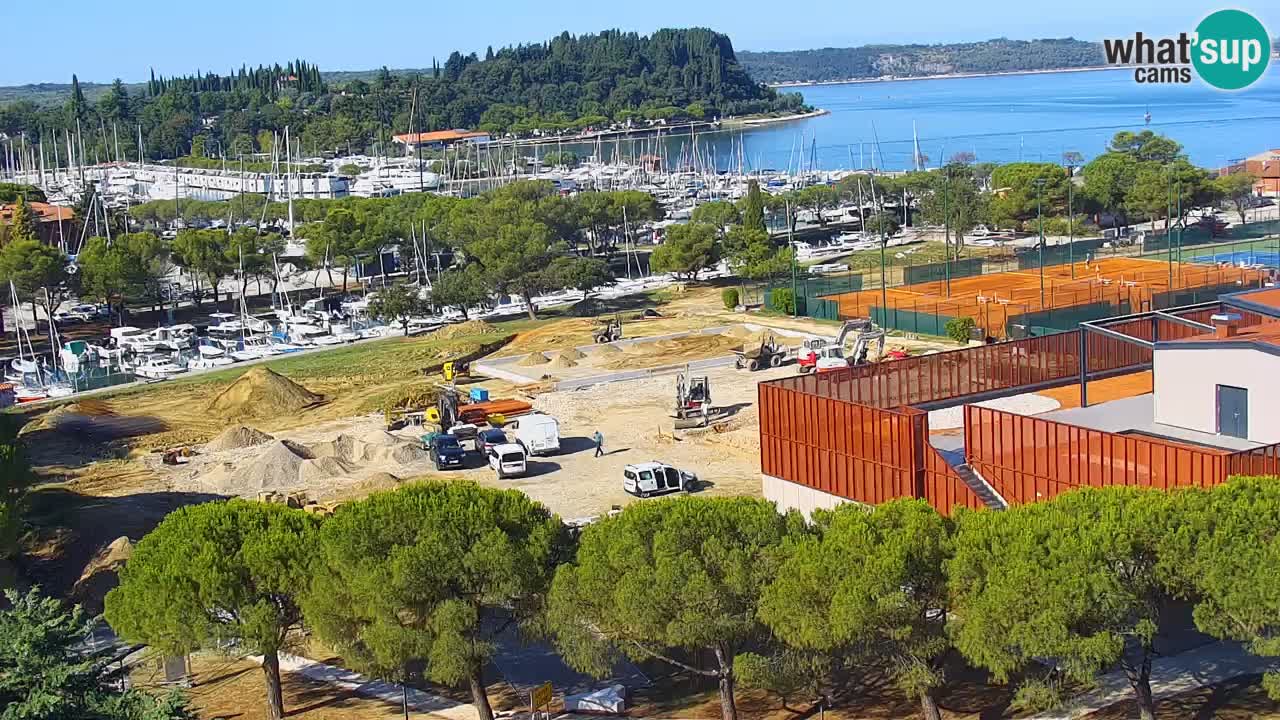 Marina di Portorose e il golfo di Piran