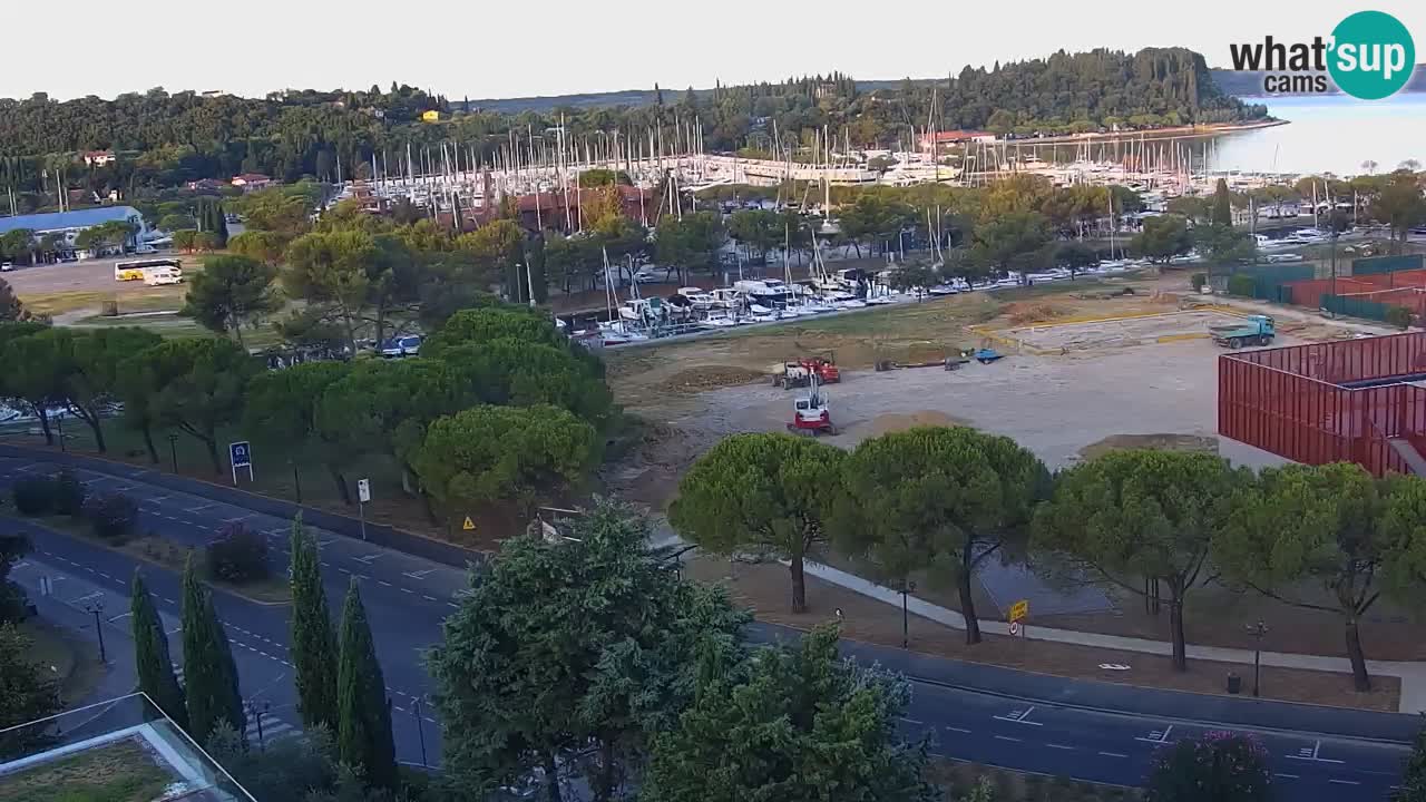 Portorož Webcam – Blick auf den Yachthafen und die Tennisplätze