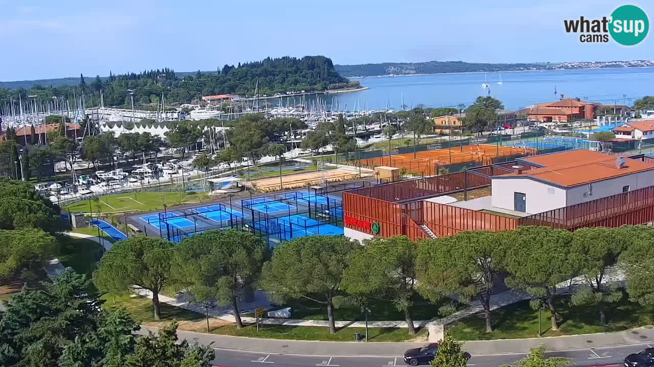 Portorož spletna kamera – pogled na marino in teniška igrišča