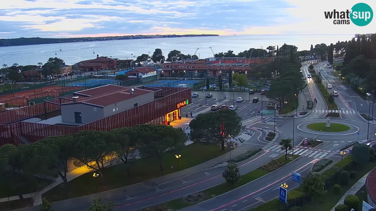 Portorož Webcam – Blick auf den Yachthafen und die Tennisplätze