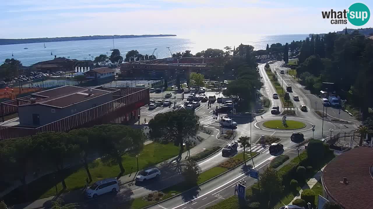 Portorož spletna kamera – pogled na marino in teniška igrišča