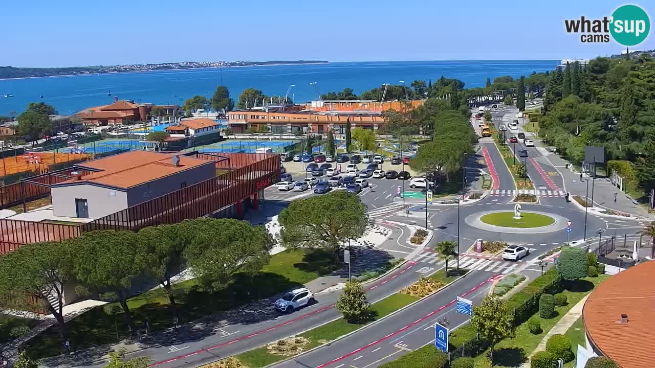 Portorož spletna kamera – pogled na marino in teniška igrišča