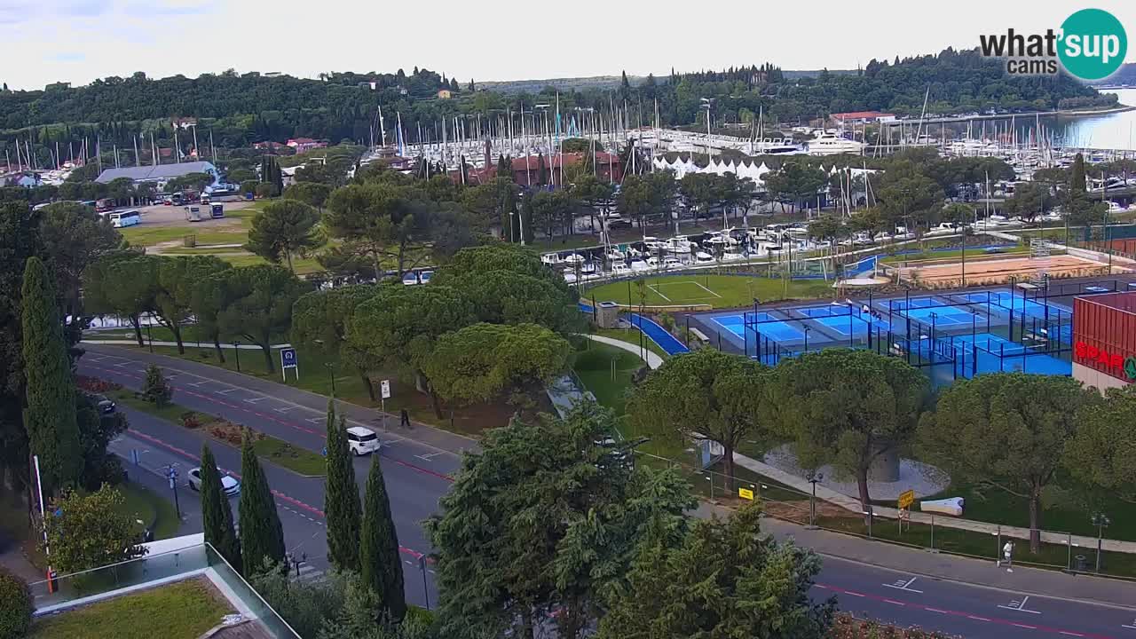 Portorož Webcam – Blick auf den Yachthafen und die Tennisplätze