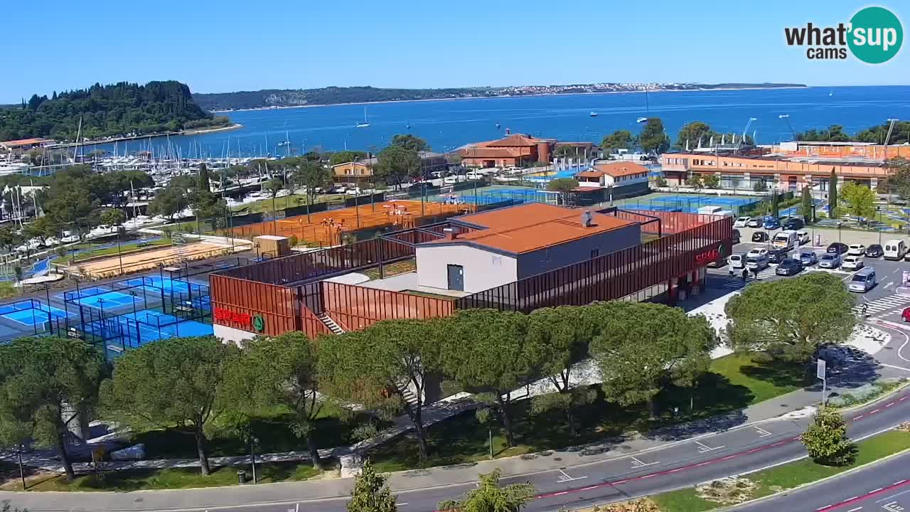 Portorož Live Webcam – vue sur la marina et les courts de tennis