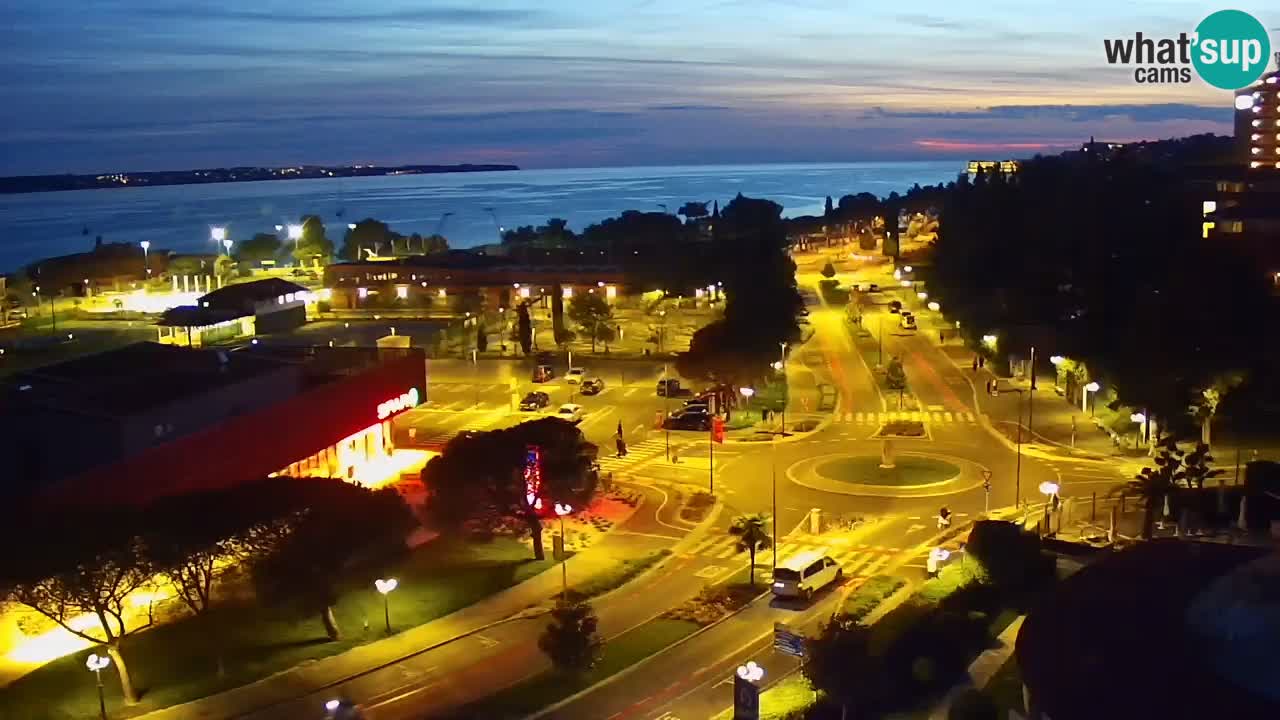 Portorož web kamera – pogled na marinu i teniške terene