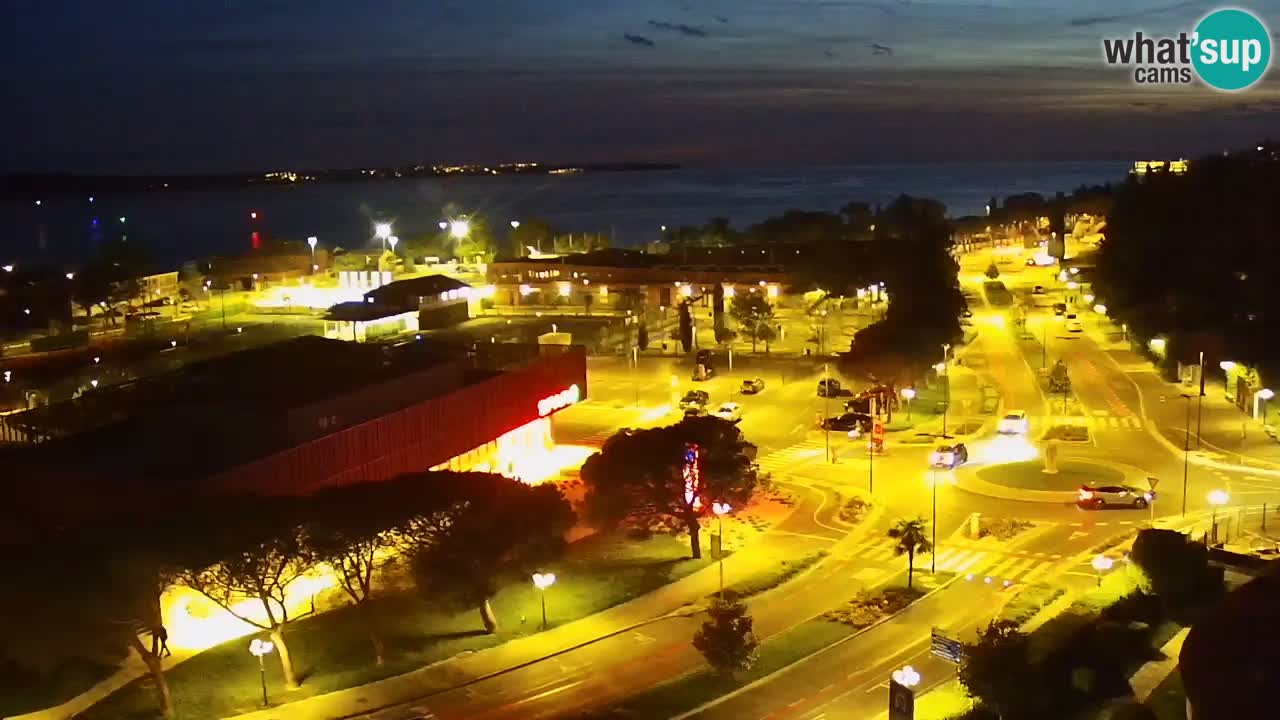 Portorož Live Webcam – vue sur la marina et les courts de tennis
