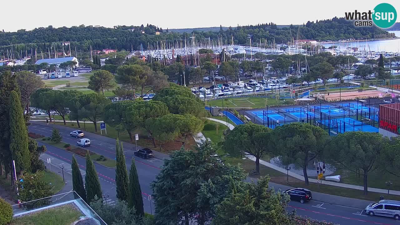 Portorož Webcam – Blick auf den Yachthafen und die Tennisplätze