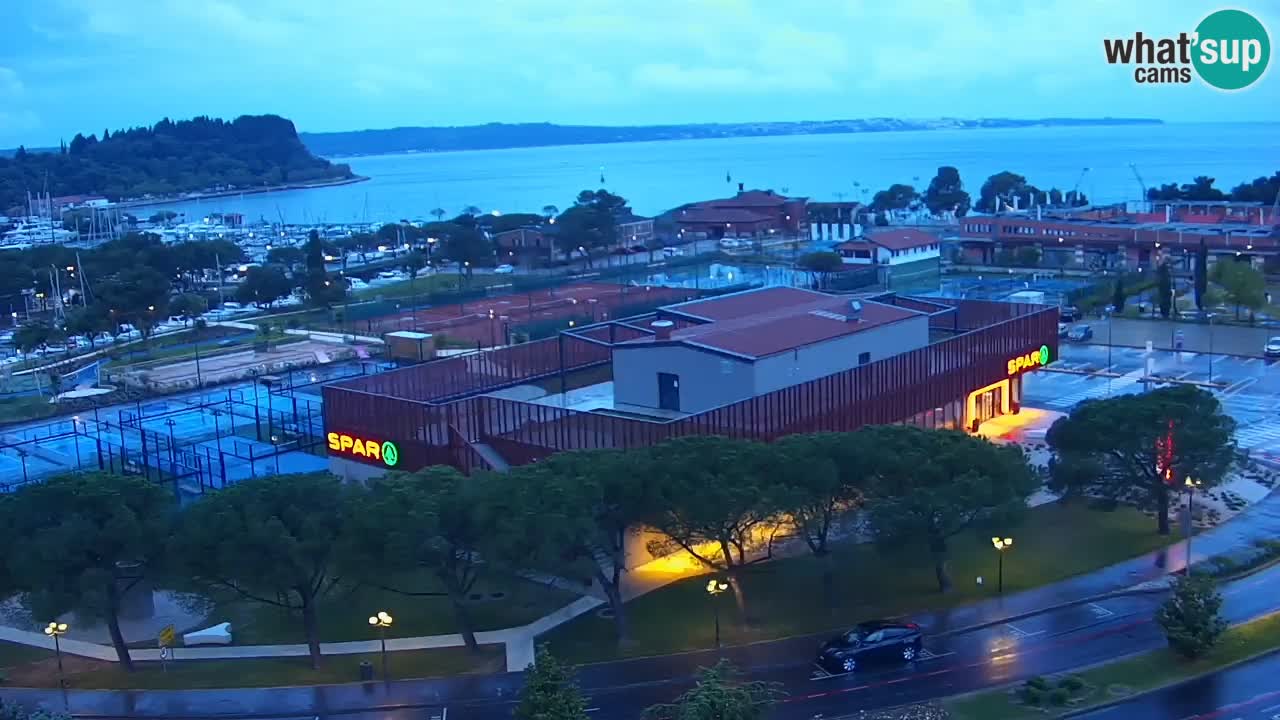 Portorož Webcam – Blick auf den Yachthafen und die Tennisplätze