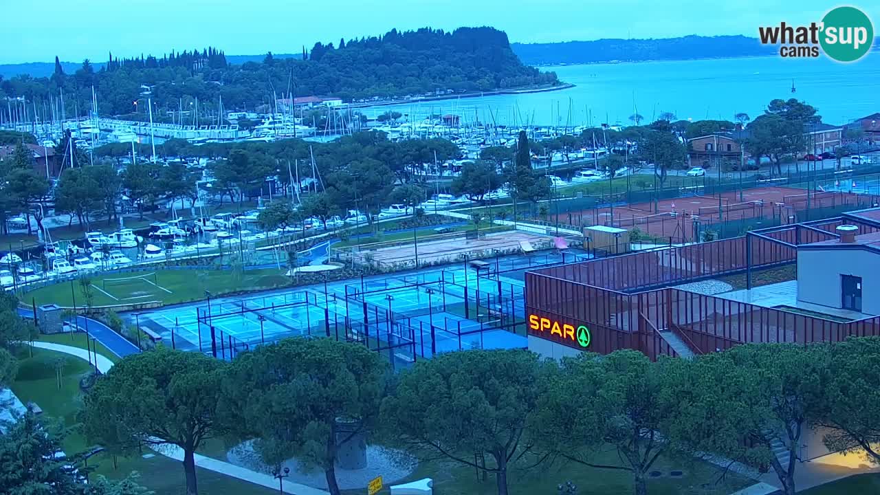 Portorož Webcam – Blick auf den Yachthafen und die Tennisplätze