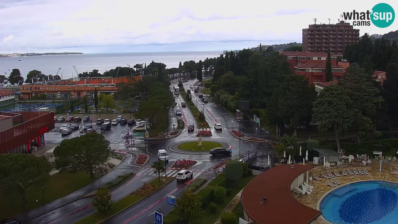 Portorož spletna kamera – pogled na marino in teniška igrišča