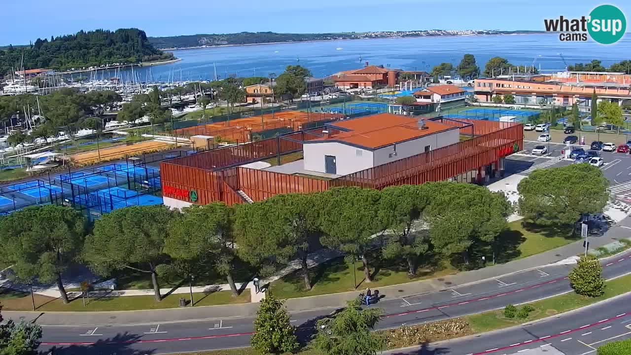 Portorož spletna kamera – pogled na marino in teniška igrišča