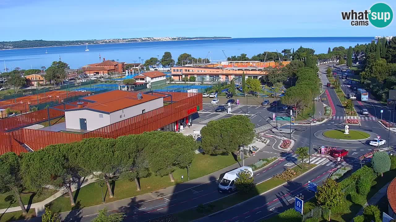 Portorož spletna kamera – pogled na marino in teniška igrišča