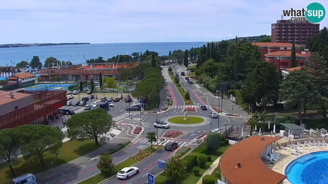 Portorož camera en vivo – vista del puerto deportivo y las canchas de tenis