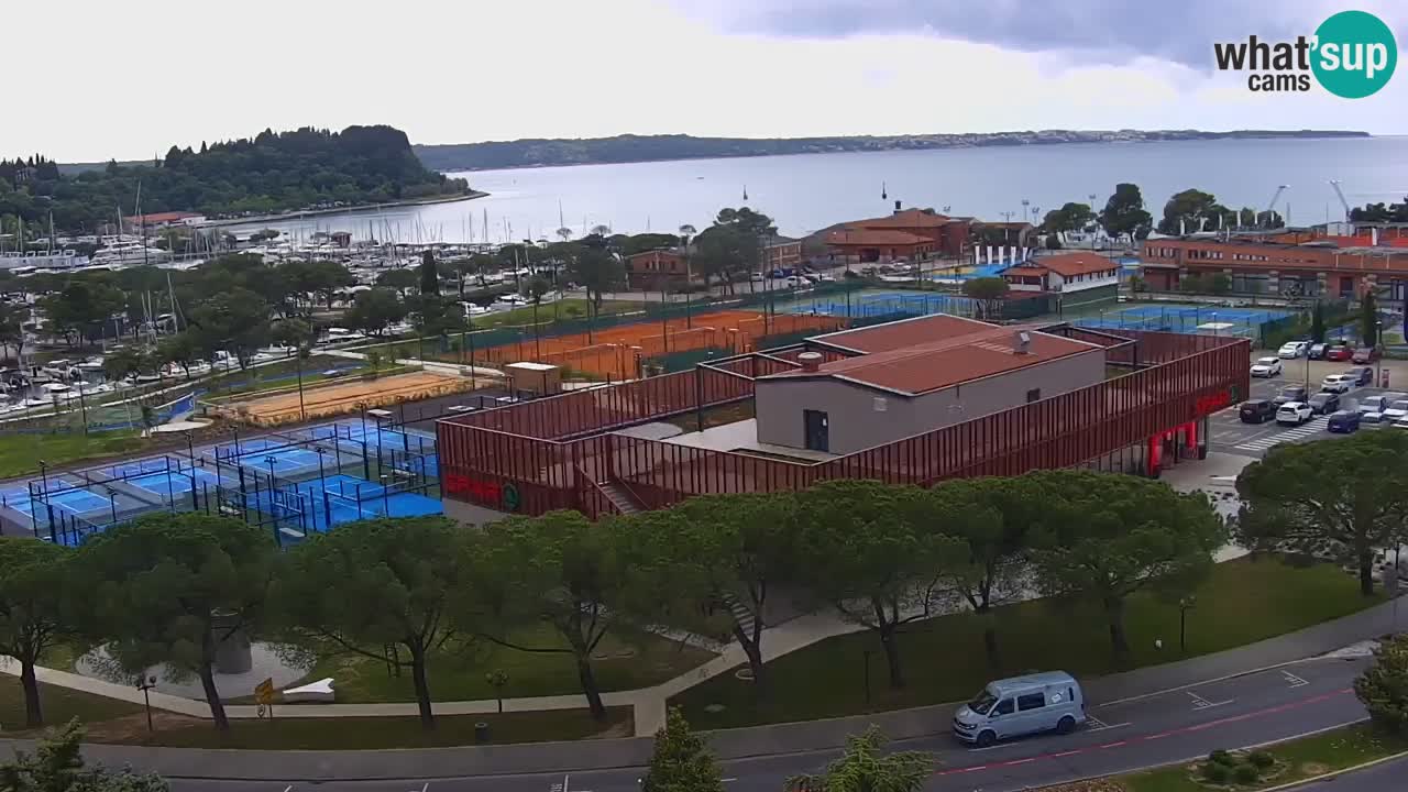 Portorož Webcam – Blick auf den Yachthafen und die Tennisplätze