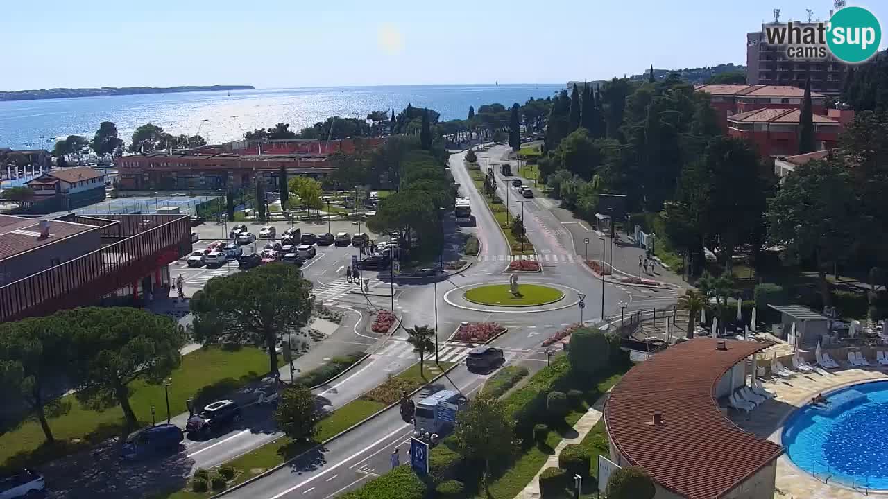 Portorož camera en vivo – vista del puerto deportivo y las canchas de tenis