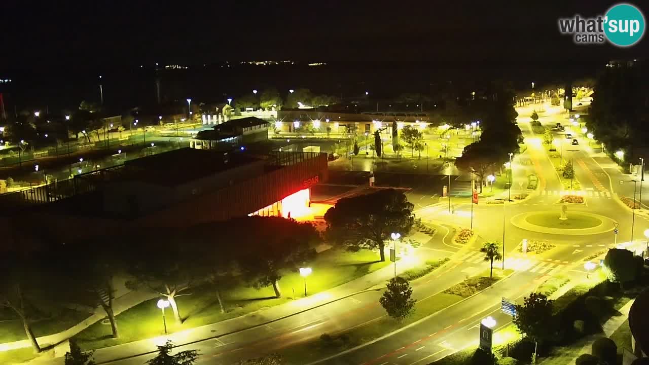Portorož Live Webcam – vue sur la marina et les courts de tennis