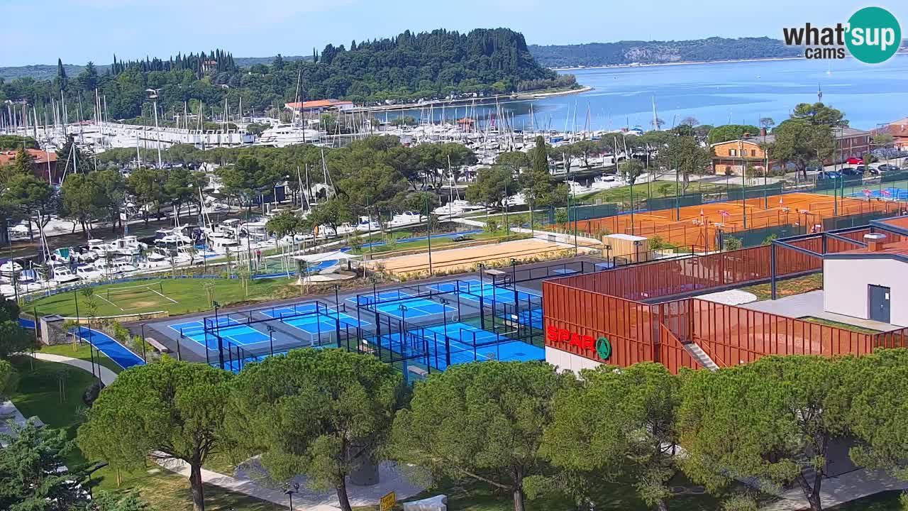 Portorož spletna kamera – pogled na marino in teniška igrišča