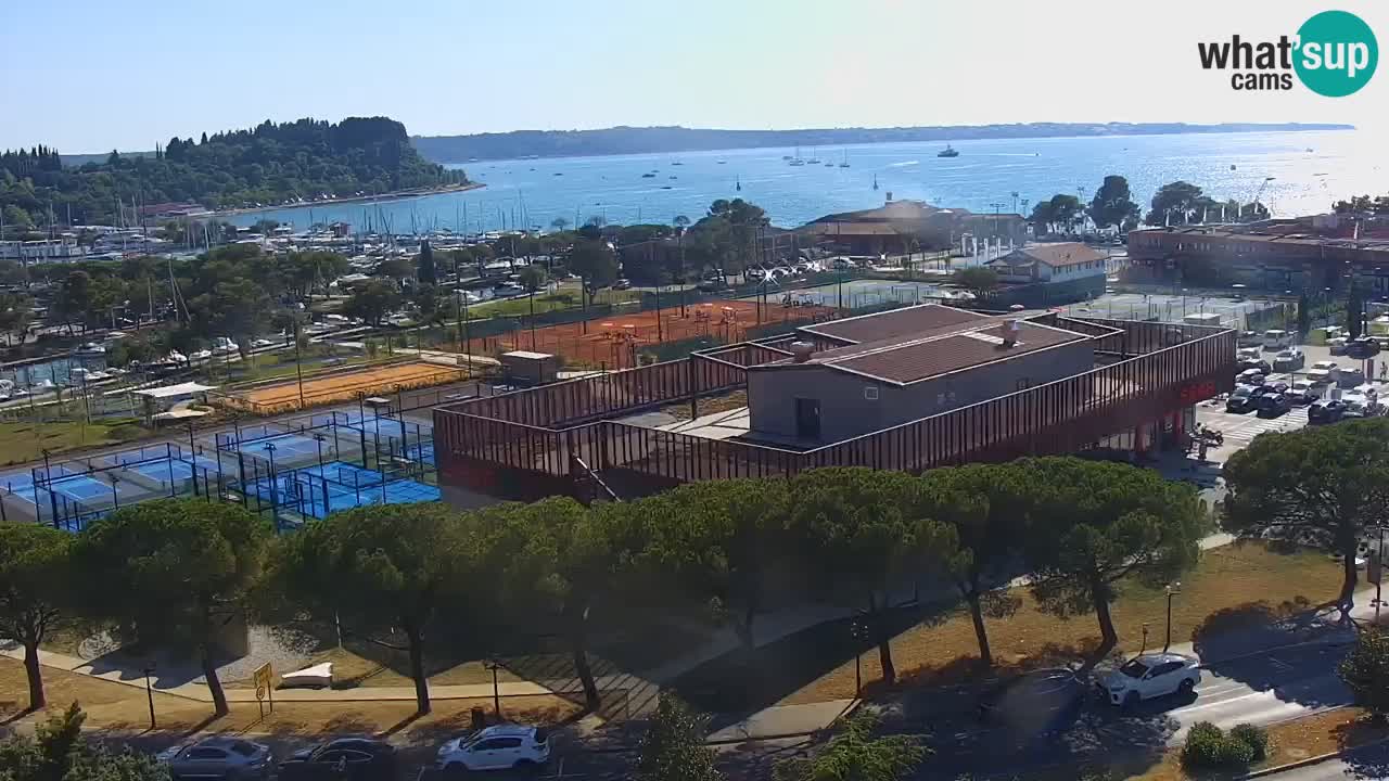 Portorož spletna kamera – pogled na marino in teniška igrišča
