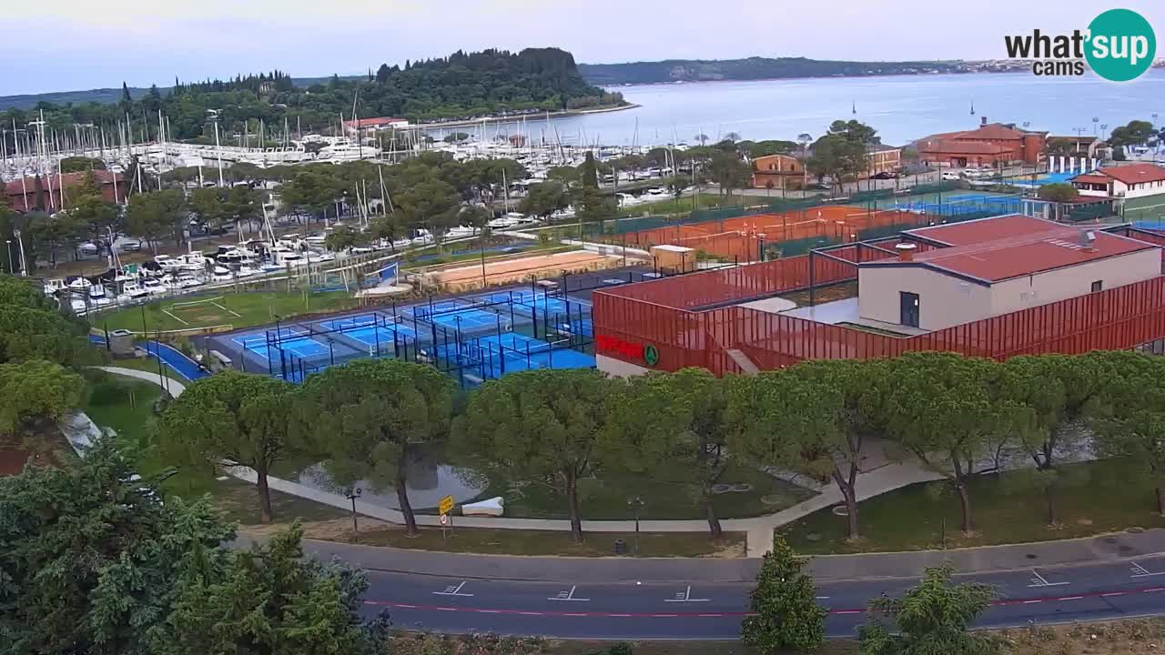 Portorož spletna kamera – pogled na marino in teniška igrišča