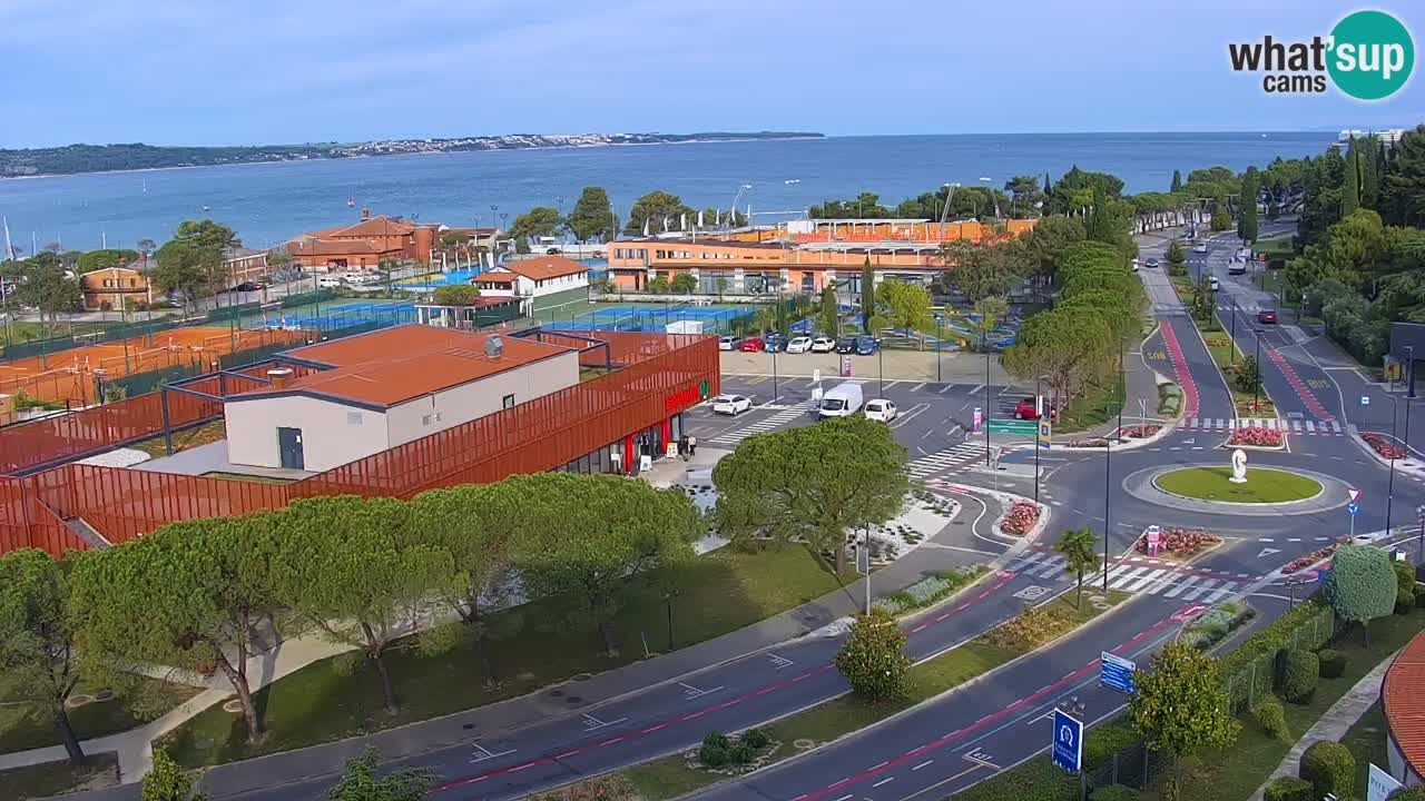 Portorož spletna kamera – pogled na marino in teniška igrišča