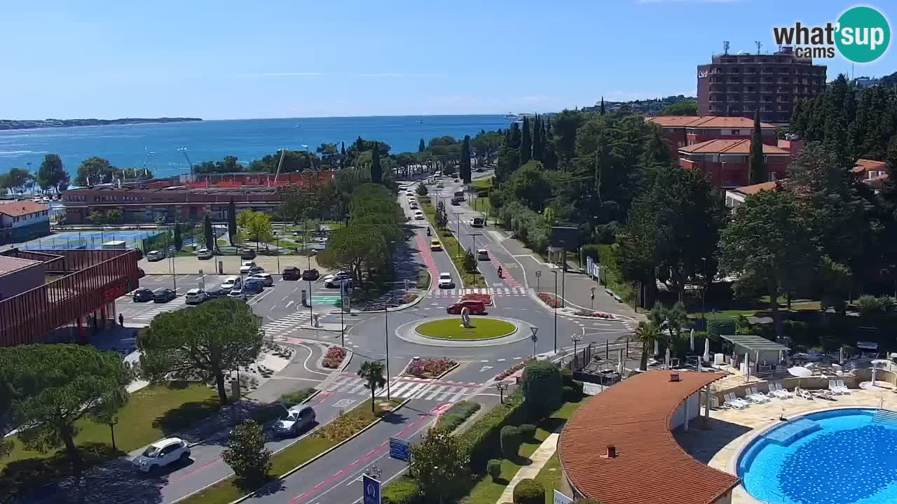 Portorož web kamera – pogled na marinu i teniške terene