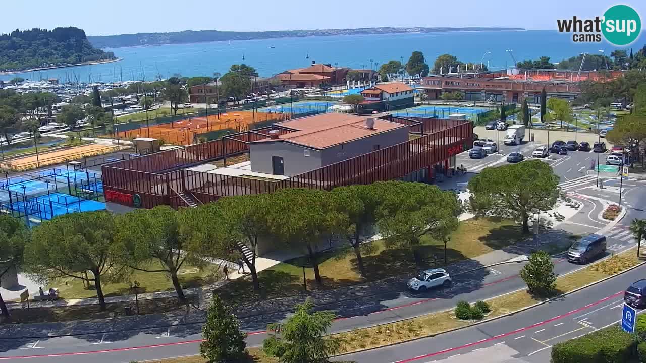 Portorož spletna kamera – pogled na marino in teniška igrišča