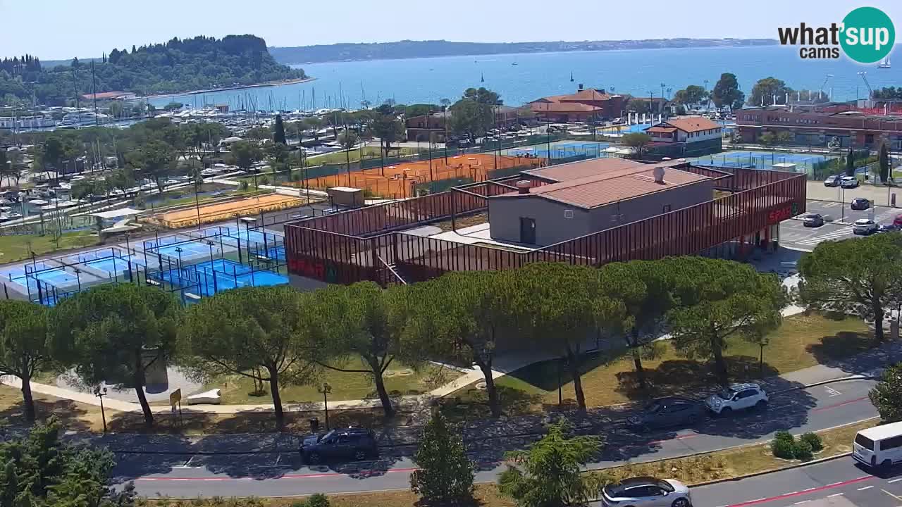 Portorož spletna kamera – pogled na marino in teniška igrišča