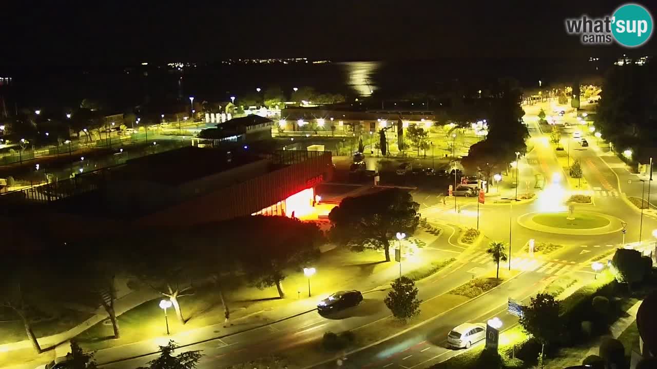 Portorož Live Webcam – vue sur la marina et les courts de tennis