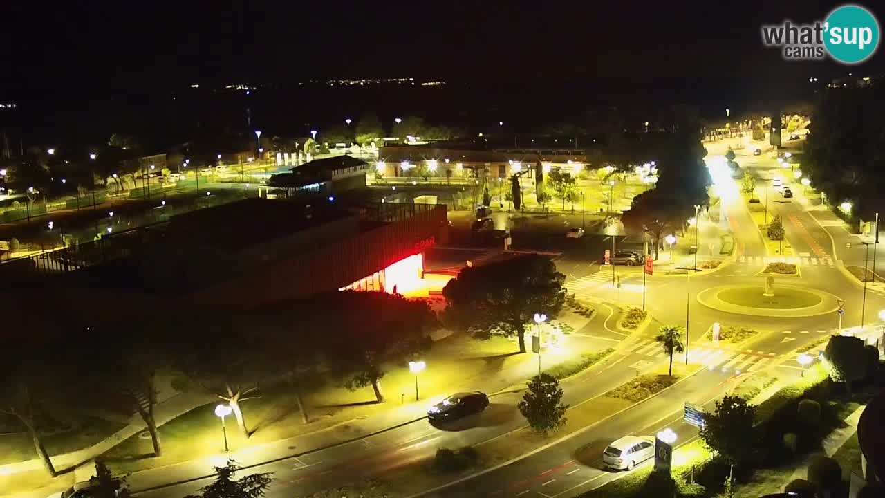 Portorož camera en vivo – vista del puerto deportivo y las canchas de tenis