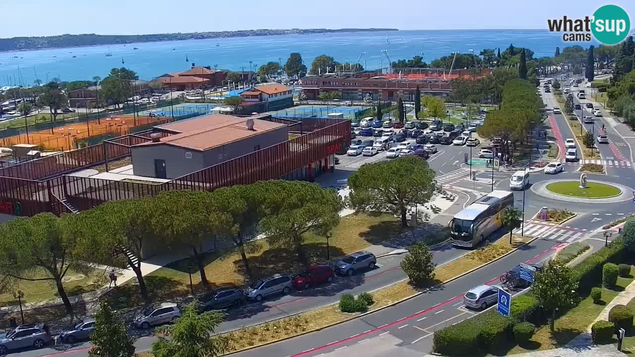 Portorož spletna kamera – pogled na marino in teniška igrišča