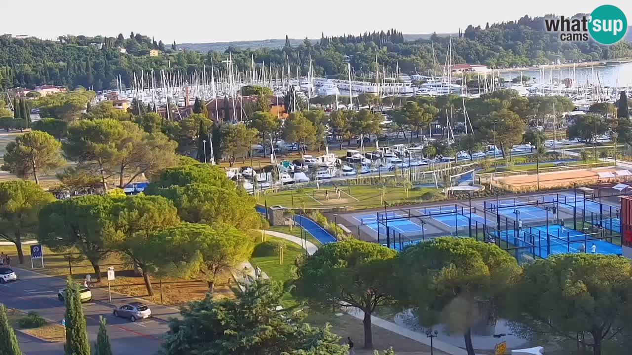 Portorož spletna kamera – pogled na marino in teniška igrišča