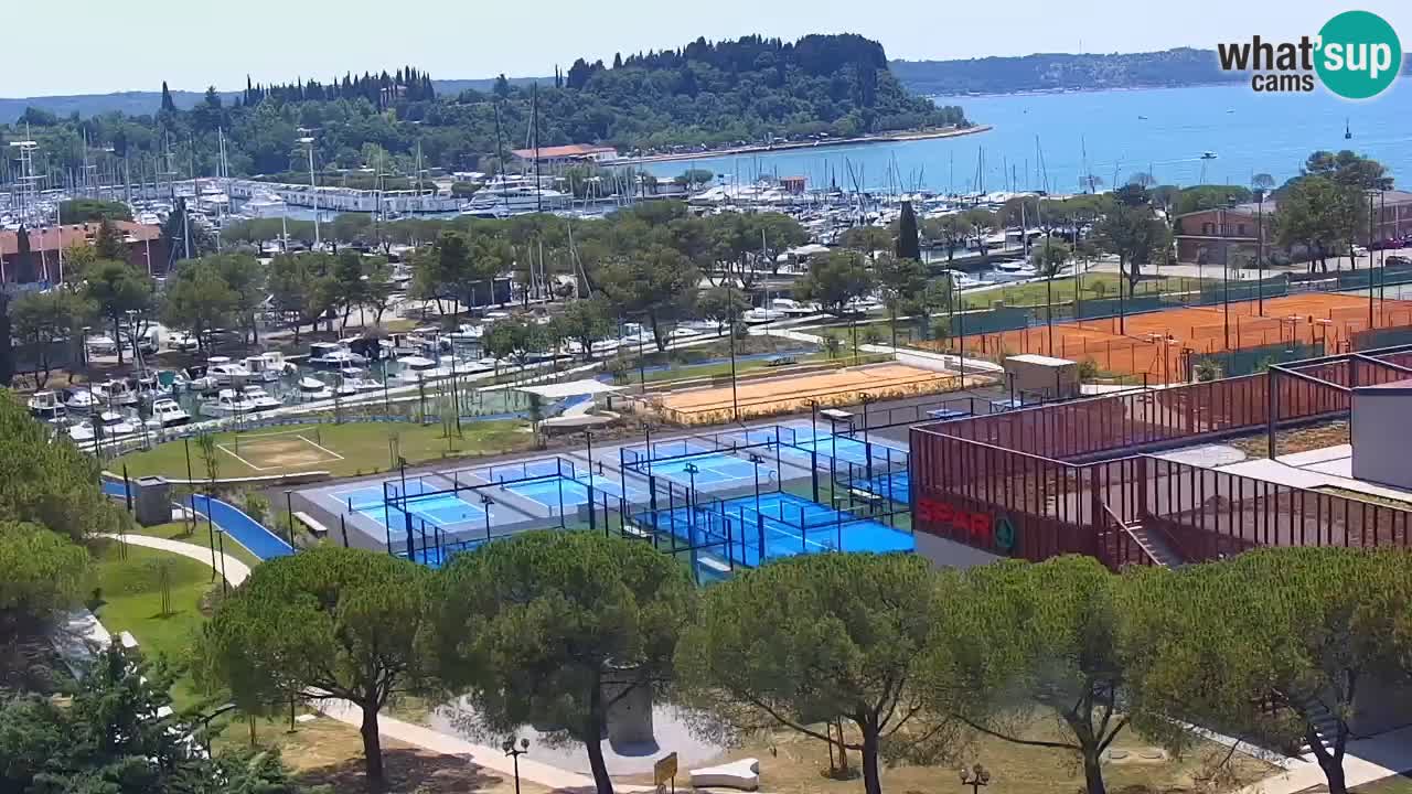 Portorož web kamera – pogled na marinu i teniške terene