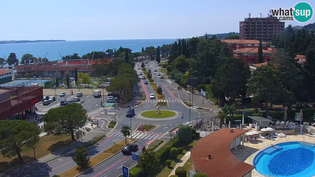 Portorož Live Webcam – vue sur la marina et les courts de tennis