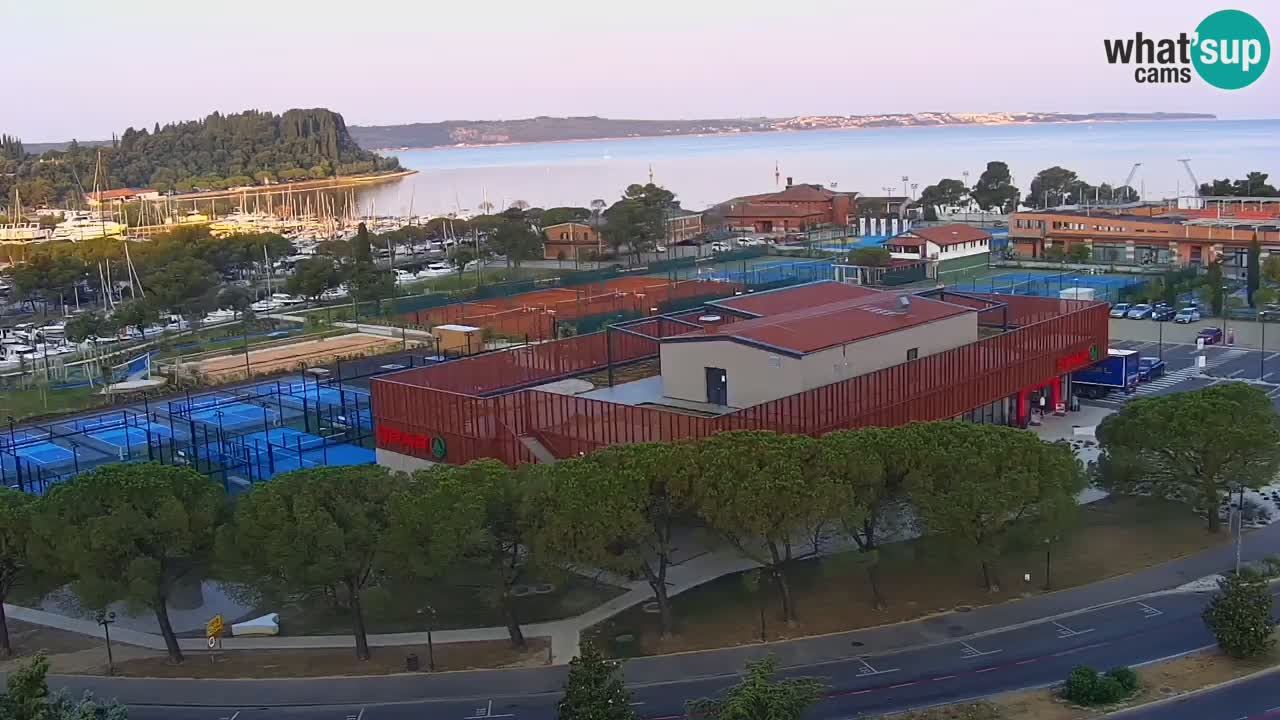 Portorož Live Webcam – view of the marina and tennis courts