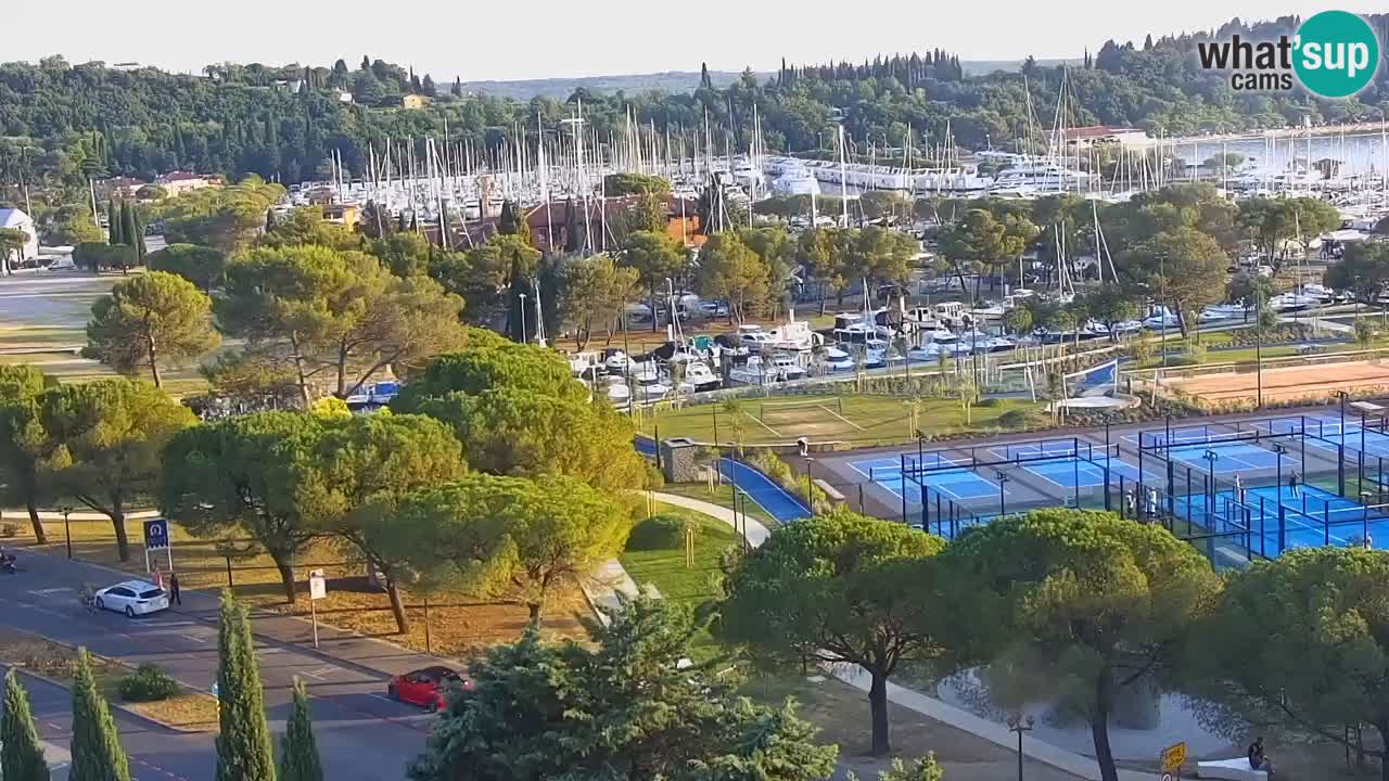 Portorož Webcam – Blick auf den Yachthafen und die Tennisplätze