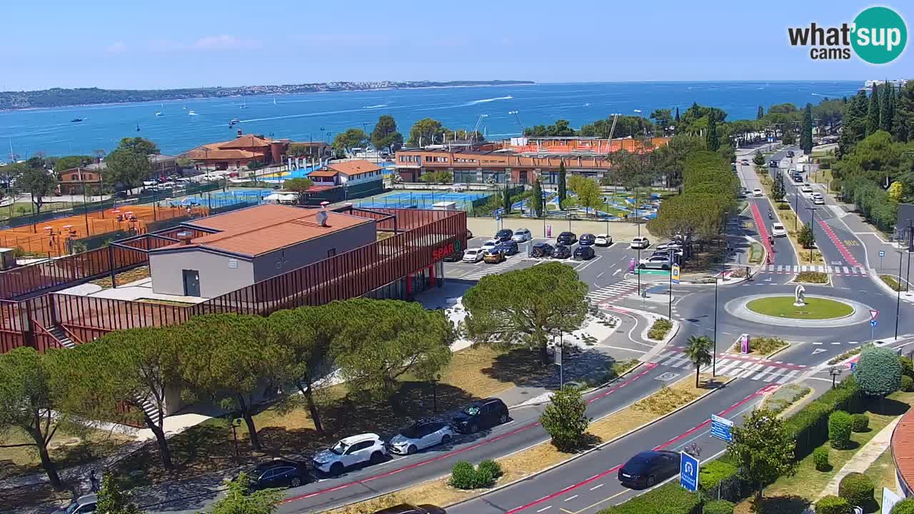 Portorož spletna kamera – pogled na marino in teniška igrišča