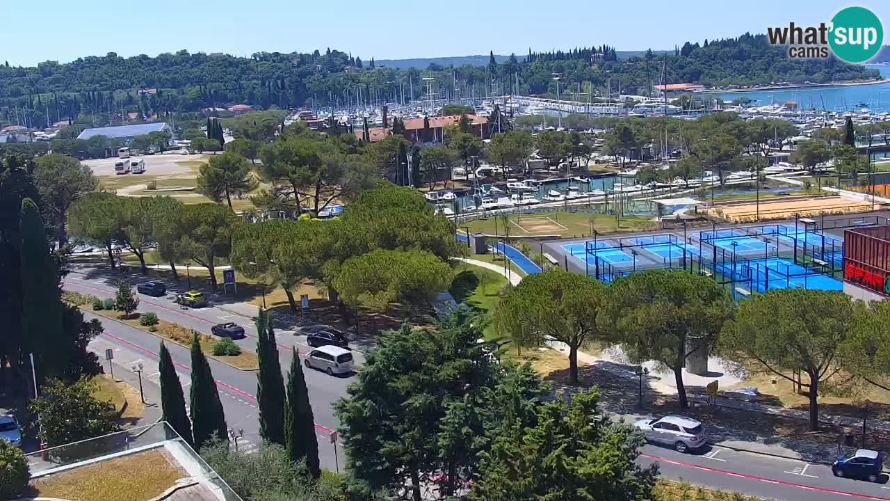 Portorož spletna kamera – pogled na marino in teniška igrišča