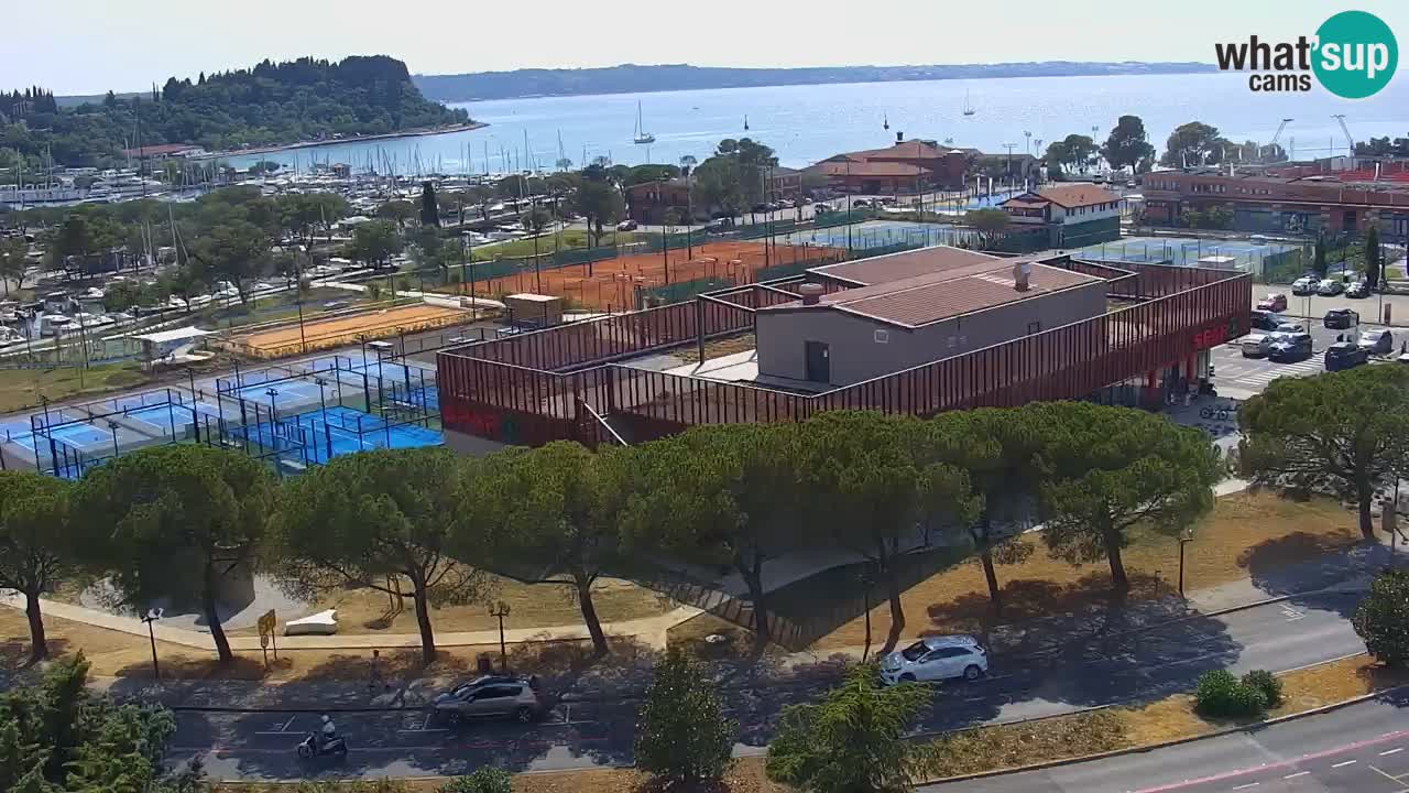 Portorož spletna kamera – pogled na marino in teniška igrišča